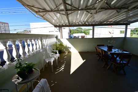 Casa à venda com 350m², 3 quartos e 3 vagasQuarto 2 - Vista