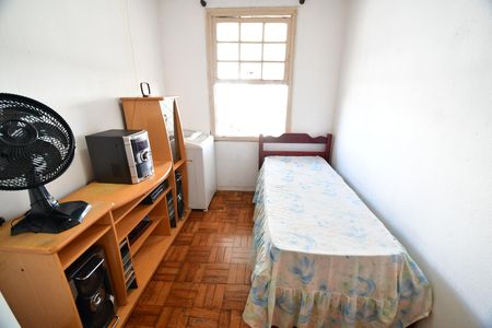 Casa à venda com 350m², 3 quartos e 3 vagasQuarto 2