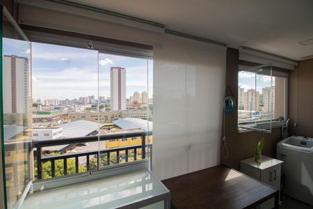 Apartamento à venda com 60m², 2 quartos e 1 vaga Apartamento à venda com 60m², 2 quartos e 1 vagaVARANDA E ÁREA DE SERVIÇO