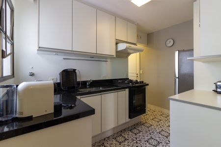 Apartamento para alugar com 123m², 3 quartos e 2 vagas Apartamento para alugar com 123m², 3 quartos e 2 vagasCozinha