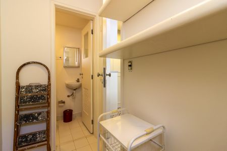 Apartamento para alugar com 123m², 3 quartos e 2 vagas Apartamento para alugar com 123m², 3 quartos e 2 vagasÁrea de Serviço