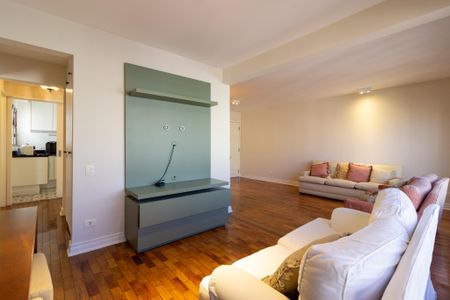 Apartamento para alugar com 123m², 3 quartos e 2 vagas Apartamento para alugar com 123m², 3 quartos e 2 vagasSala