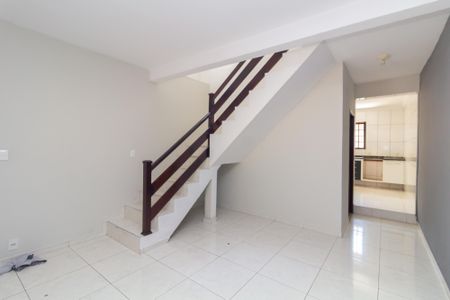Sala de casa para alugar com 2 quartos, 80m² em Vila Verde, São Paulo