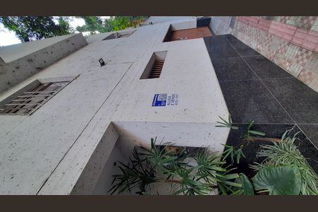 Apartamento para alugar com 180m², 2 quartos e 1 vagaPlaca instalada