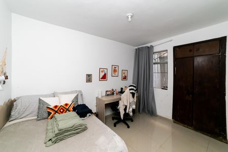 Apartamento para alugar com 180m², 2 quartos e 1 vagaQuarto 1
