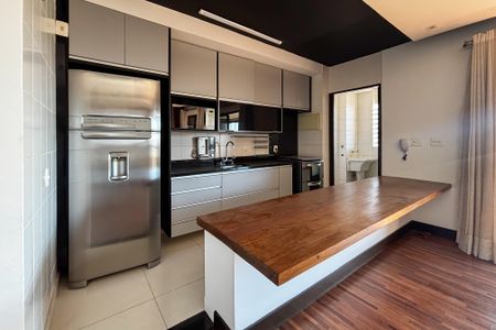 Apartamento para alugar com 84m², 2 quartos e 2 vagas