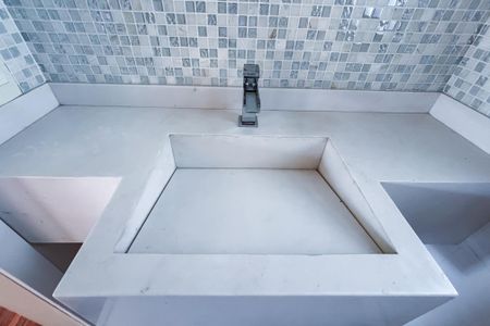 Apartamento para alugar com 84m², 2 quartos e 2 vagas