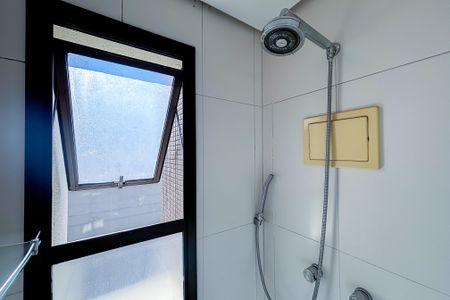 Apartamento para alugar com 84m², 2 quartos e 2 vagas