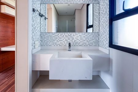 Apartamento para alugar com 84m², 2 quartos e 2 vagas