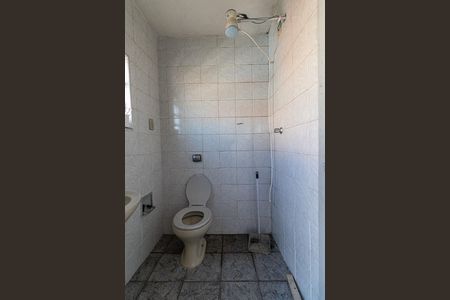 Casa à venda com 180m², 2 quartos e 2 vagas Casa à venda com 180m², 2 quartos e 2 vagasBanheiro - Salão