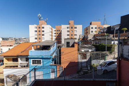 Casa à venda com 180m², 2 quartos e 2 vagas Casa à venda com 180m², 2 quartos e 2 vagasVista Salão