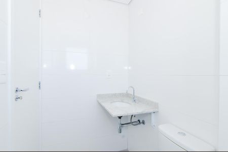 Apartamento à venda com 62m², 2 quartos e 2 vagasBanheiro da Suíte