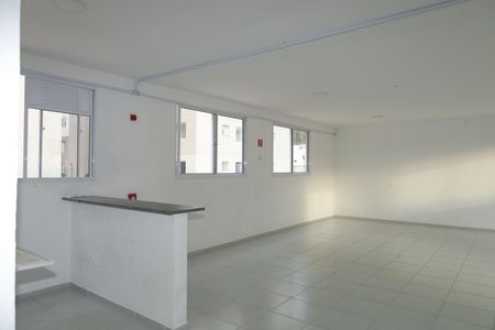 Apartamento para alugar com 42m², 1 quarto e sem vagaÁrea comum - Salão de festas