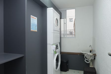 Apartamento para alugar com 42m², 1 quarto e sem vagaÁrea comum - Lavanderia