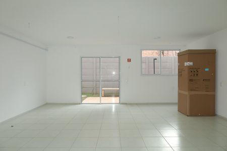 Apartamento para alugar com 42m², 1 quarto e sem vagaÁrea comum - Salão de festas