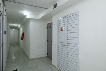 Apartamento para alugar com 42m², 1 quarto e sem vagaÁrea comum - Saguão do andar