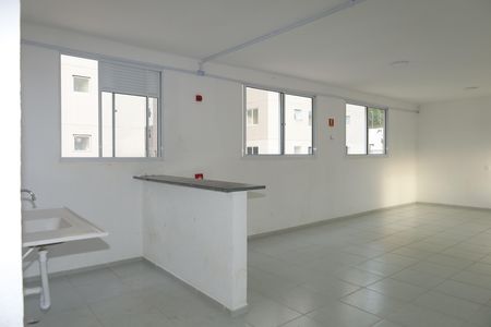 Apartamento para alugar com 42m², 1 quarto e sem vagaÁrea comum - Salão de festas