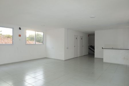 Apartamento para alugar com 42m², 1 quarto e sem vagaÁrea comum - Salão de festas