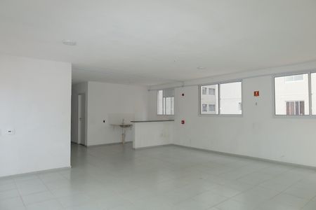 Apartamento para alugar com 42m², 1 quarto e sem vagaÁrea comum - Salão de festas