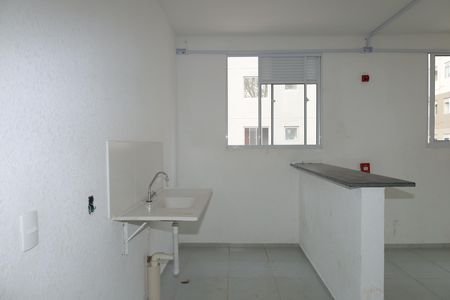Apartamento para alugar com 42m², 1 quarto e sem vagaÁrea comum - Salão de festas