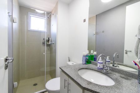 Apartamento à venda com 56m², 2 quartos e 1 vagaBanheiro da Suíte