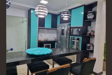 Casa de condomínio à venda com 300m², 3 quartos e 6 vagasCozinha