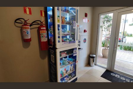 Apartamento para alugar com 45m², 2 quartos e sem vaga Apartamento para alugar com 45m², 2 quartos e sem vagaSelf-service de Farmácia