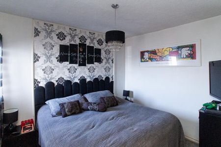 Suíte de apartamento à venda com 2 quartos, 69m² em Jardim Modelo, São Paulo