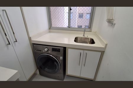 Apartamento à venda com 82m², 2 quartos e 1 vagaÁrea de Serviço 