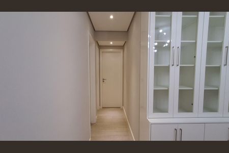 Apartamento à venda com 82m², 2 quartos e 1 vagaCorredor 