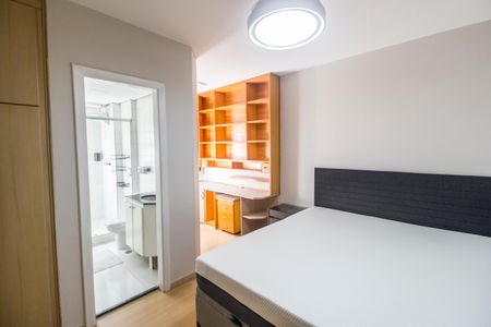 Suíte de apartamento para alugar com 3 quartos, 86m² em Alphaville Industrial, Barueri