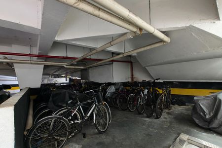 Apartamento para alugar com 58m², 0 quarto e 1 vaga Apartamento para alugar com 58m², 0 quarto e 1 vagaBicicletário