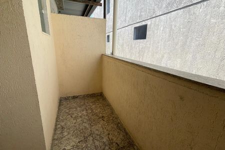 Casa para alugar com 180m², 3 quartos e 1 vaga Casa para alugar com 180m², 3 quartos e 1 vagaTerraço