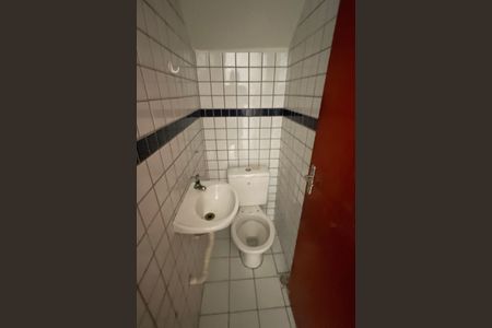 Banheiro de casa para alugar com 3 quartos, 180m² em Vila São Luis, Duque de Caxias