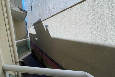 Casa para alugar com 180m², 3 quartos e 1 vaga Casa para alugar com 180m², 3 quartos e 1 vagaVaranda