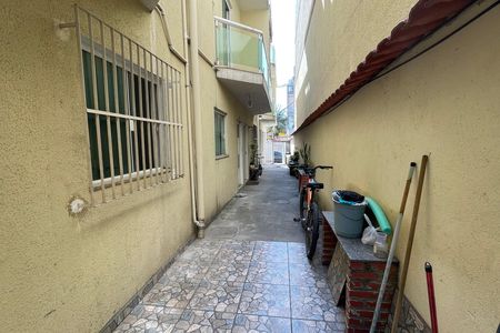 Casa para alugar com 180m², 3 quartos e 1 vaga Casa para alugar com 180m², 3 quartos e 1 vagaVaranda