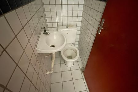 Casa para alugar com 180m², 3 quartos e 1 vaga Casa para alugar com 180m², 3 quartos e 1 vagaBanheiro