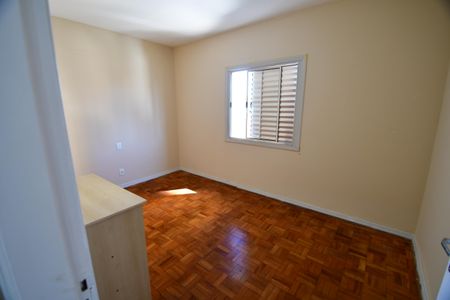 Quarto 2 de apartamento para alugar com 2 quartos, 60m² em Bosque, Campinas