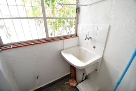 Apartamento à venda com 60m², 2 quartos e 1 vagaÁrea de Serviço