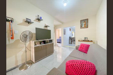 Sala de casa à venda com 4 quartos, 145m² em Quitaúna, Osasco