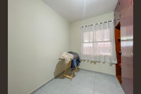 Quarto 2 de casa à venda com 4 quartos, 145m² em Quitaúna, Osasco