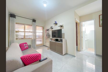 Sala de casa à venda com 4 quartos, 145m² em Quitaúna, Osasco