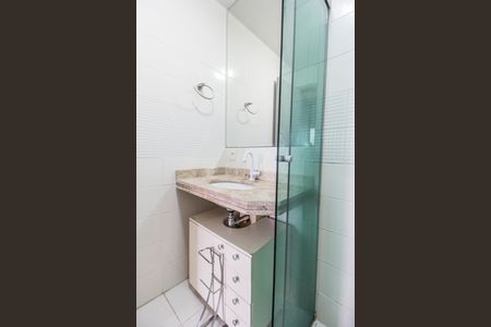 Apartamento para alugar com 74m², 3 quartos e 1 vaga Apartamento para alugar com 74m², 3 quartos e 1 vagaBanheiro 2
