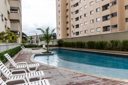 Apartamento para alugar com 74m², 3 quartos e 1 vagaPiscina