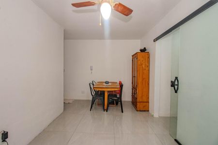 Sala de apartamento à venda com 2 quartos, 69m² em Humaitá, Porto Alegre