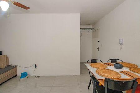 Sala de apartamento à venda com 2 quartos, 69m² em Humaitá, Porto Alegre
