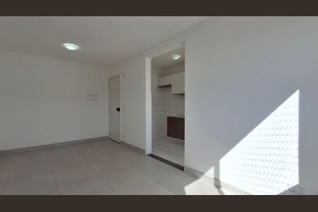 Sala de apartamento à venda com 2 quartos, 48m² em Vila Miguel Vicente Cury, Campinas