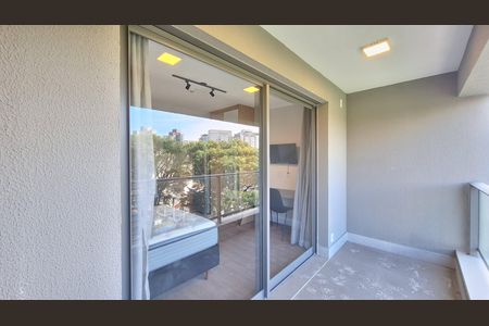 Apartamento à venda com 28m², 1 quarto e sem vaga Apartamento à venda com 28m², 1 quarto e sem vagaVaranda