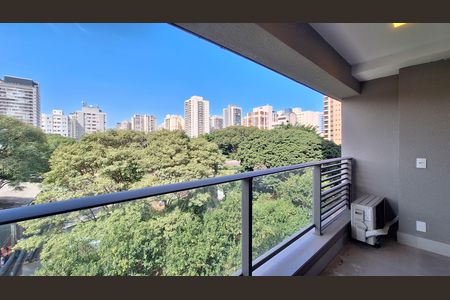 Apartamento à venda com 28m², 1 quarto e sem vaga Apartamento à venda com 28m², 1 quarto e sem vagaVaranda