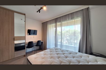 Apartamento à venda com 28m², 1 quarto e sem vaga Apartamento à venda com 28m², 1 quarto e sem vagaSala/Quarto